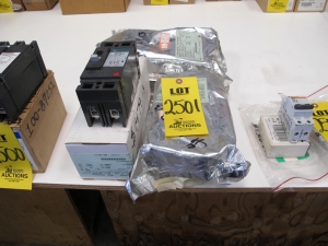 LOT (3) BREAKERS, CIRCUIT TYPE, 60 AMP RATING, 480 AC, 250 DC VOLT RATING, 2 POLE, THERMAL MAGNETIC KIND. 10KA INTERRUPTING CURRENT AT 250VDC, UL-LISTED, MOLDED CASE CONSTRUCTION. CURVE# GES-6114D. PART # DD188C8966P057 (W-44) LOADING & HANDLING FEE $5-